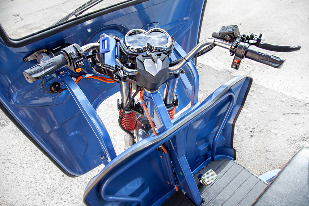 Грузовой электротрицикл Rutrike Гермес Pro 1500 72V2200W